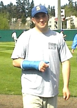 mattthomas.JPG (39680 bytes)