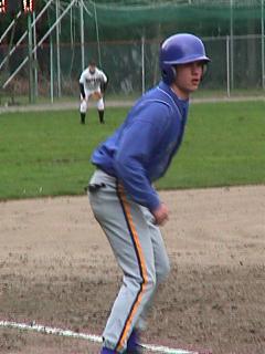 runner3-10.JPG (14266 bytes)